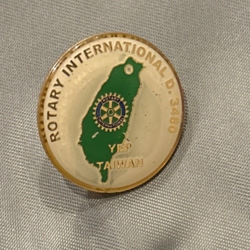 Rotary International District 3480 Taiwan YEP Enamel Lapel Pin Youth Exchange